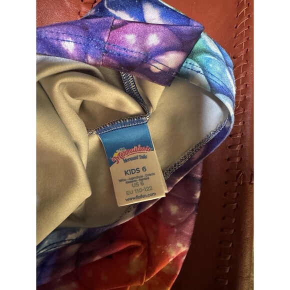 Fin Fun Mermaidens Swimming Tail with Monofin - Rainbow, Kid’s Size 6 - Picture 2 of 4